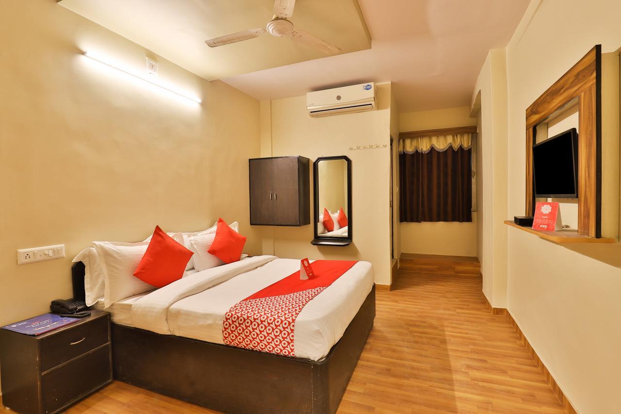 Oyo 11427 Hotel Kalyan Ahmedabad Esterno foto
