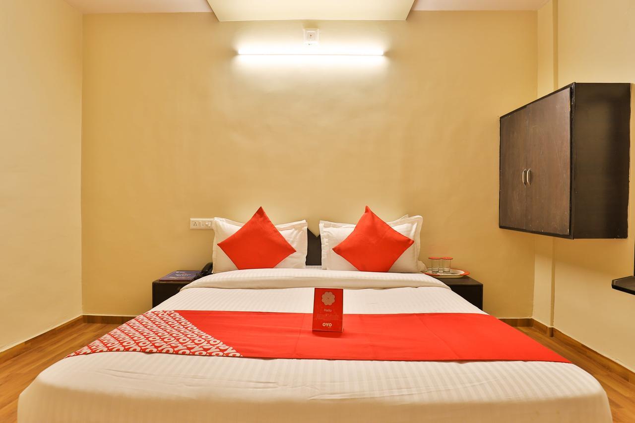 Oyo 11427 Hotel Kalyan Ahmedabad Esterno foto