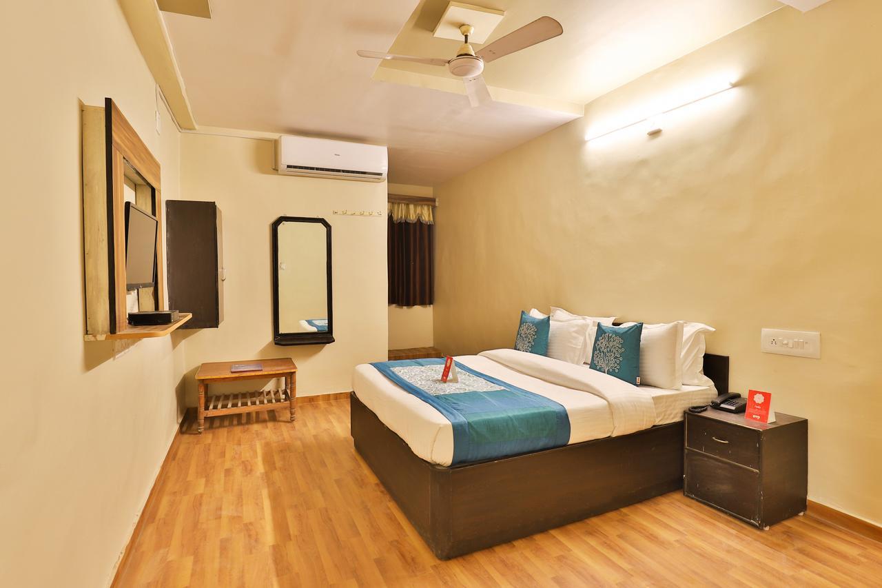 Oyo 11427 Hotel Kalyan Ahmedabad Esterno foto