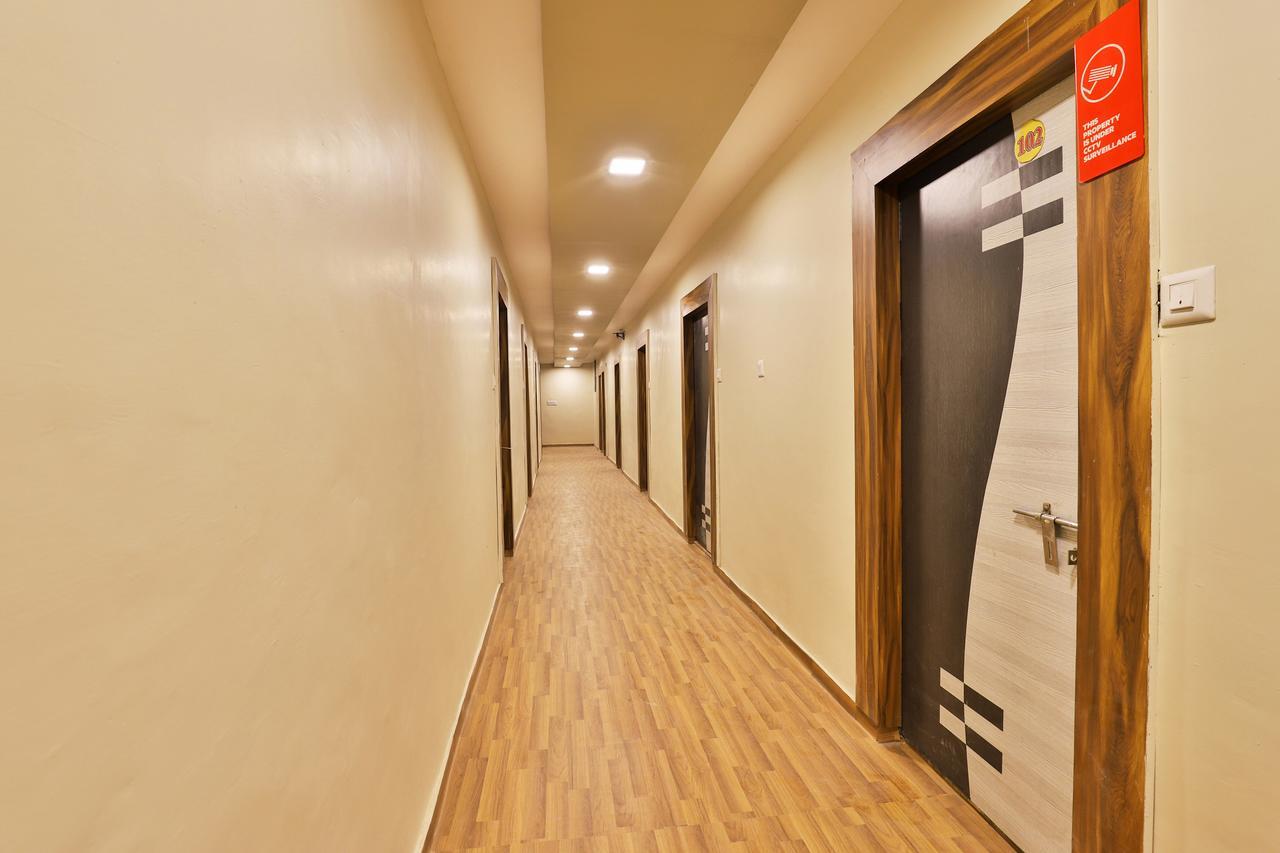 Oyo 11427 Hotel Kalyan Ahmedabad Esterno foto