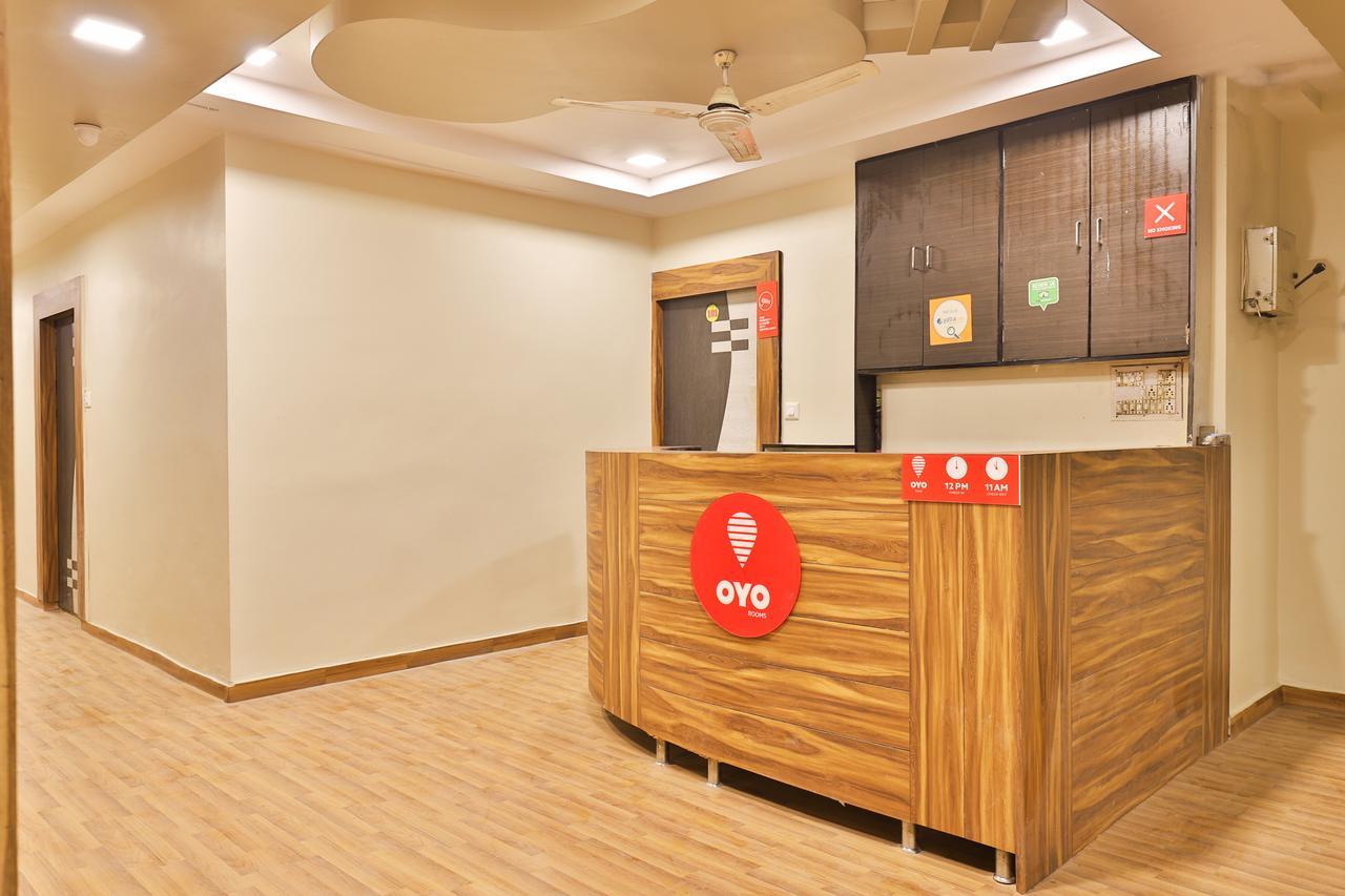 Oyo 11427 Hotel Kalyan Ahmedabad Esterno foto